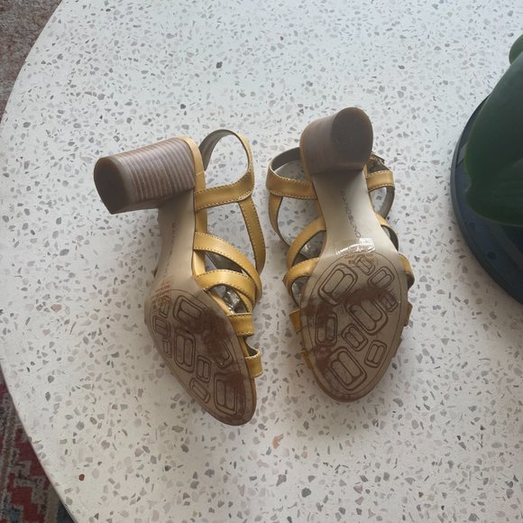 Yellow Bandolino Sandals - Picture 3 of 6